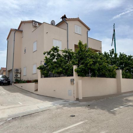 Hvar Apartments Felix Hvar Town Bagian luar foto