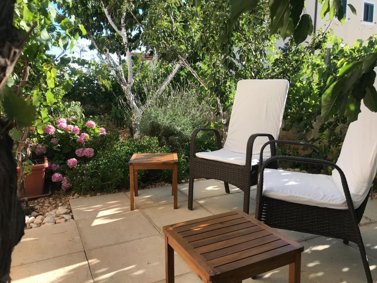Hvar Apartments Felix Hvar Town Bagian luar foto