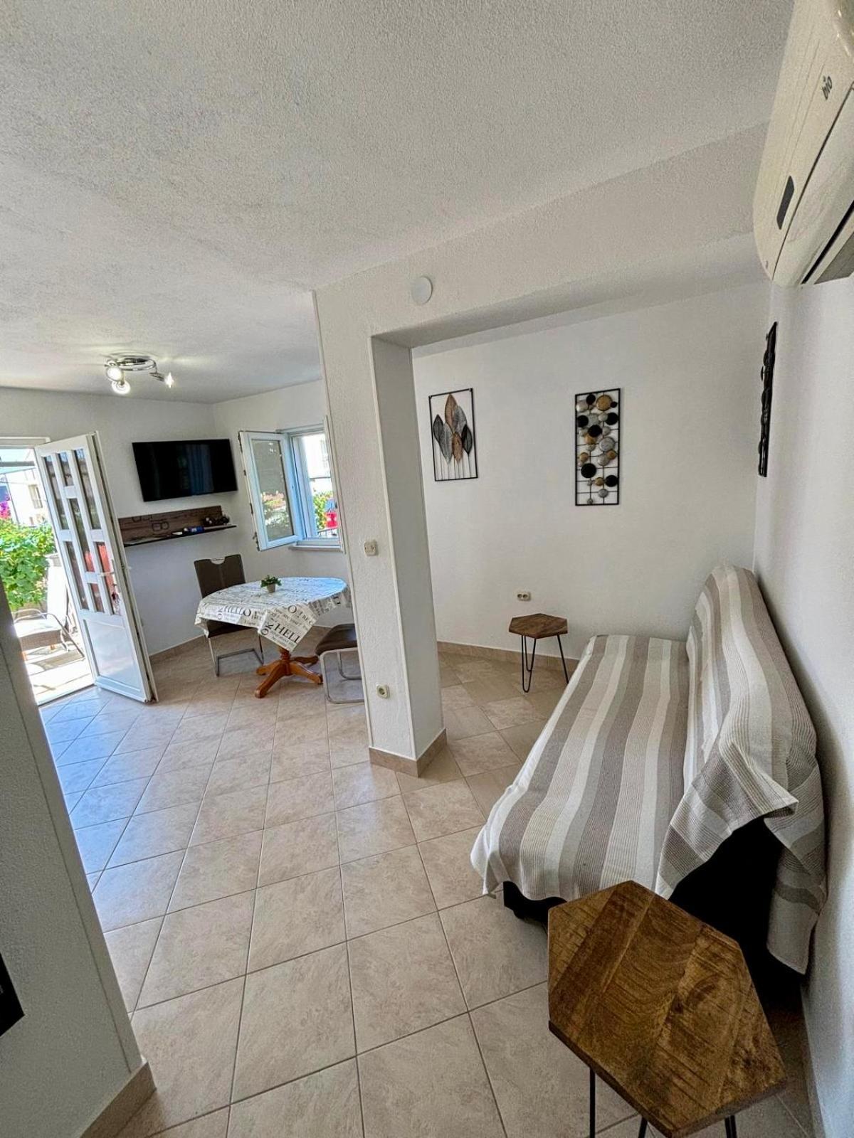 Hvar Apartments Felix Hvar Town Bagian luar foto